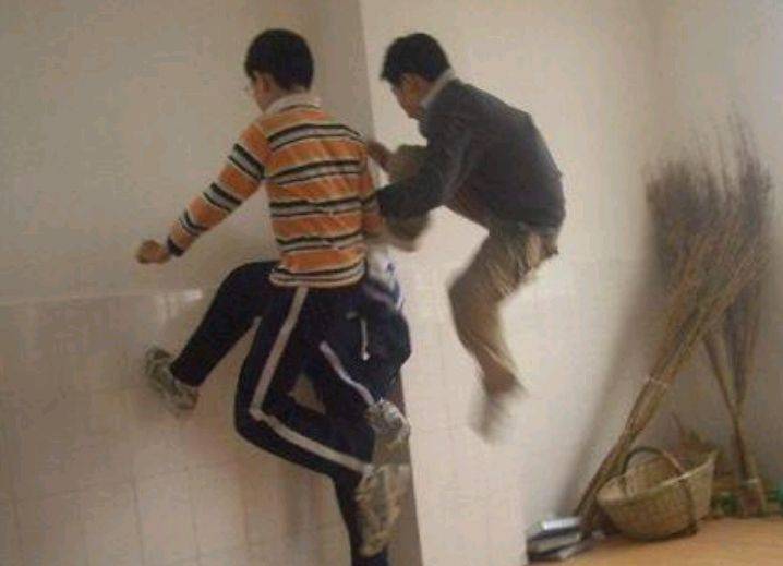 校园暴力扇耳光100次 a401dca66d6a4d5f9a9252f9350b5cdf.jpeg