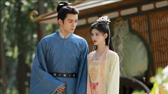 李府|鞠婧祎新剧又“扑”了，豆瓣开分仅4.3，只怪她的古装实在太美了