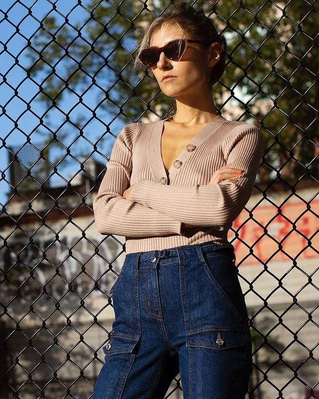 什么 初冬日本博主街拍 大衣里面都穿什么看看她们的搭配吧