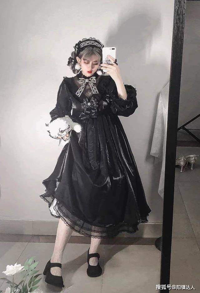 洛丽塔 还原“中世纪的浪漫”!优雅端庄的洛丽塔裙子,越看越喜欢