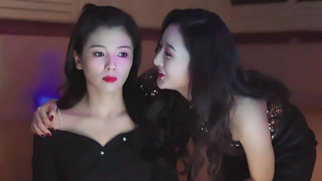 什么|《星辰大海》被富豪包养的阿英，她到底做错了什么？结局好现实！