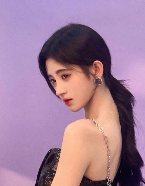 演技|鞠婧祎新剧再次拿4分，影视作品频繁不及格，口碑怎么能好起来？