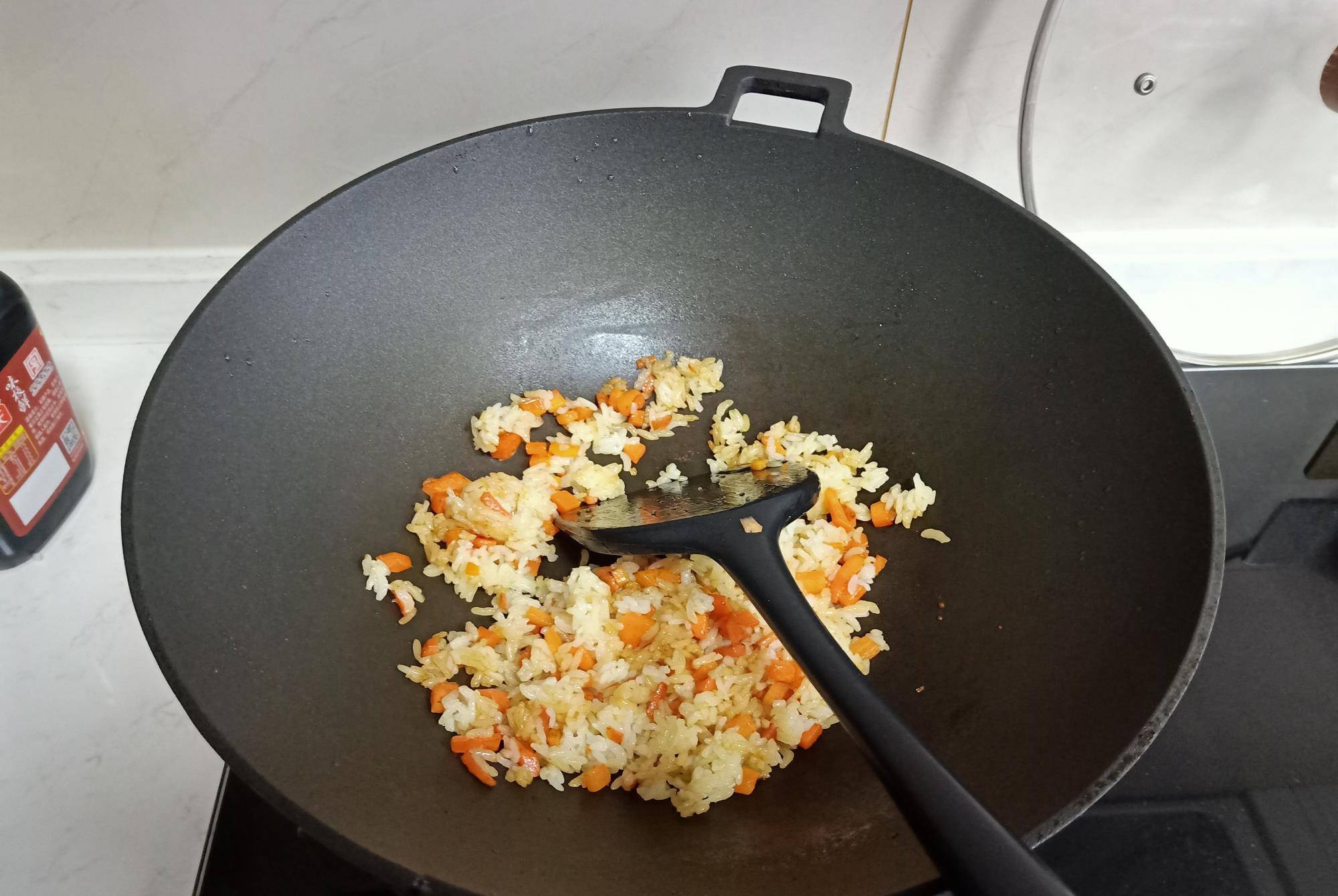 神兽|娘儿俩的早餐火了,不要低估神兽的胃口,满满一桌,转身就光盘