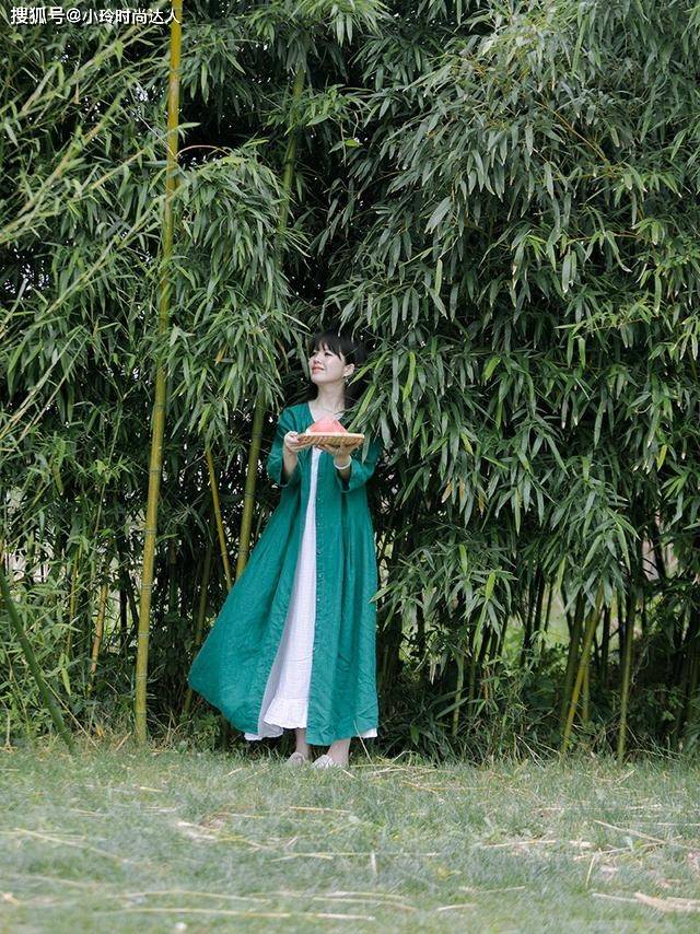 色彩 出游穿什么？不想穿休闲装和运动装，就来尝试文艺小清新搭配