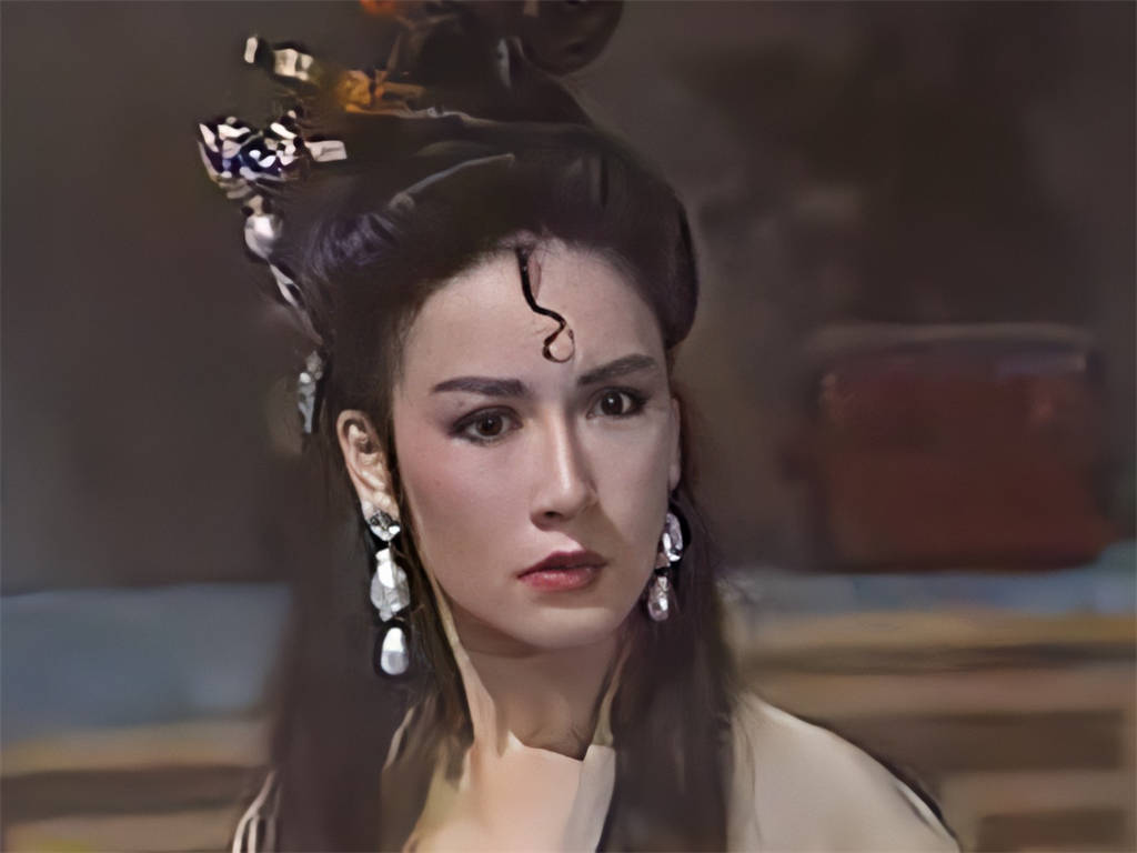 阿朱|惠天赐版乔峰为阿朱身陷水深火热，关礼杰版段誉却在和李秋水暧昧独处