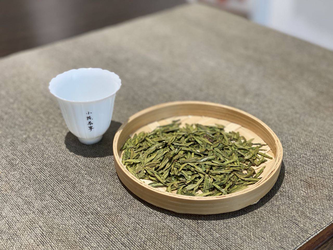 什么|冬季寒冷，适合喝什么茶？白茶、红茶、绿茶、岩茶，还是普洱茶？