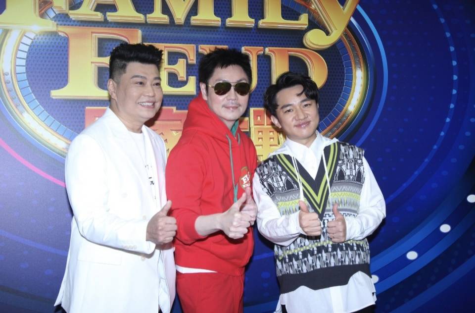 调整|王祖蓝谈TVB删减《劲歌金曲》争议：《金曲》、《金榜》是两回事