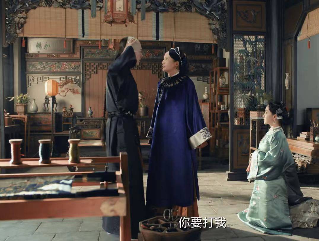 因为|《当家主母》首播，蒋勤勤气场太强，惠英红有点搞笑