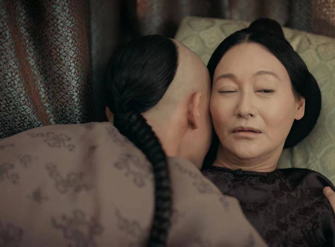 因为|《当家主母》首播，蒋勤勤气场太强，惠英红有点搞笑