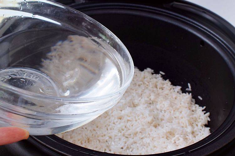 竹帘|天渐凉,做个简易饭团,饱腹抗饿,?咸?香味美,老人小孩都爱吃