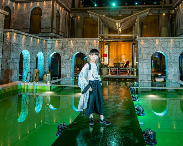 乐尚辰星小艺人走秀 视觉盛宴 时尚top设计师品牌发布会 翁晨 全网搜