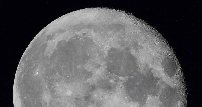 俄科学家准备申请获得中国取回的月壤