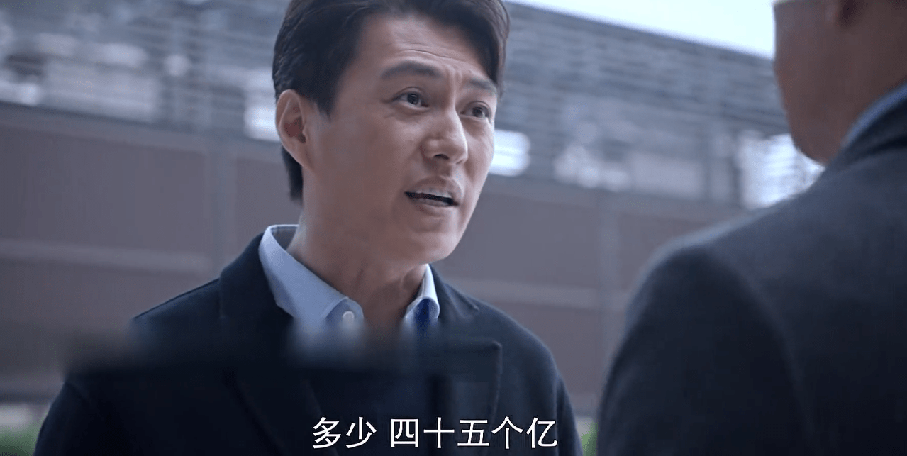 六大|细数《突围》六大谜题:武玲珑背后大佬到底是谁?她是林满江情妇吗?