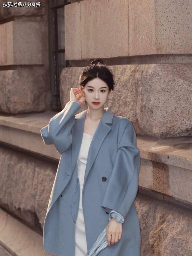 棕色 优雅女人会穿“大衣”更有气质,不老气、不扮嫩,这才是最好状态