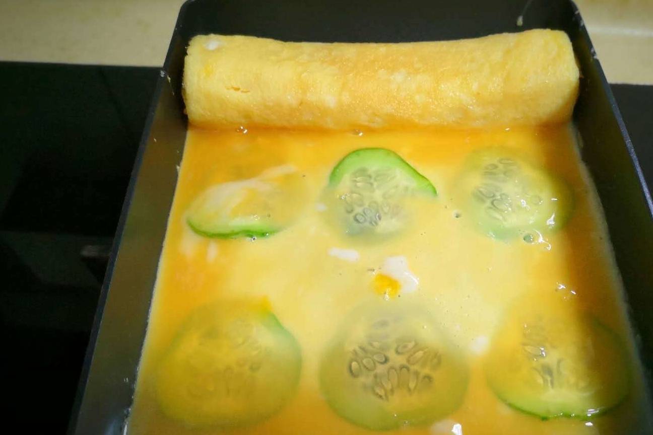 做法|这早餐一上桌，儿子一口气吃一盘还说没吃够，鲜香滑嫩，太好吃了