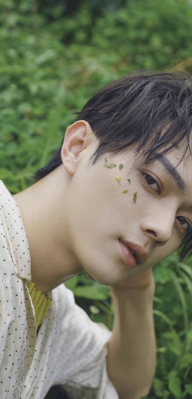 制作组|《青簪行》准备重拍，已经开始默默布景，更换男主拍摄