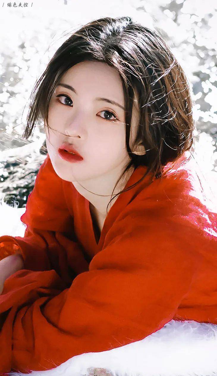 雪地FUNFUN而谈｜女明星初雪拍照秘籍，我全都有