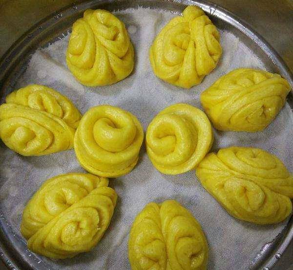 做法|入秋后，早餐吃面条吃饺子，不如吃它，做法简单，香甜软糯