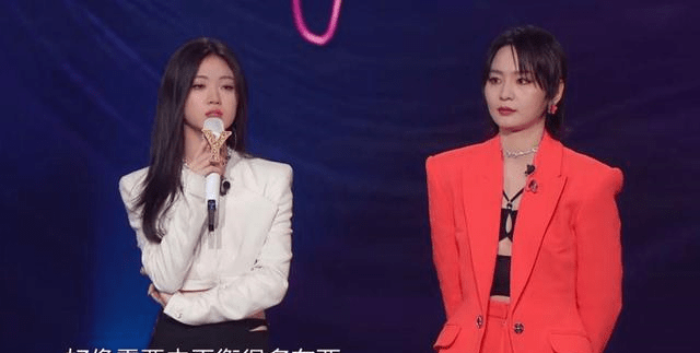 新歌|单依纯人缘这么好？周笔畅用她的歌比赛，戴佩妮邀请她组队