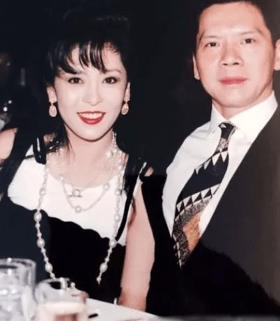 家族|郭碧婷的坚持，自己选的豪门，咬着牙也要把路走完！