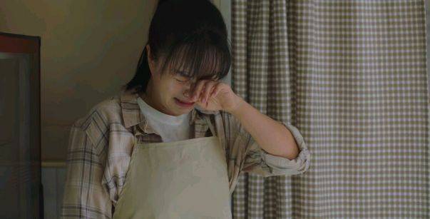 因为|《星辰大海》：从未被爱过的姑姑简艳萍，如何能指望她会爱别人？