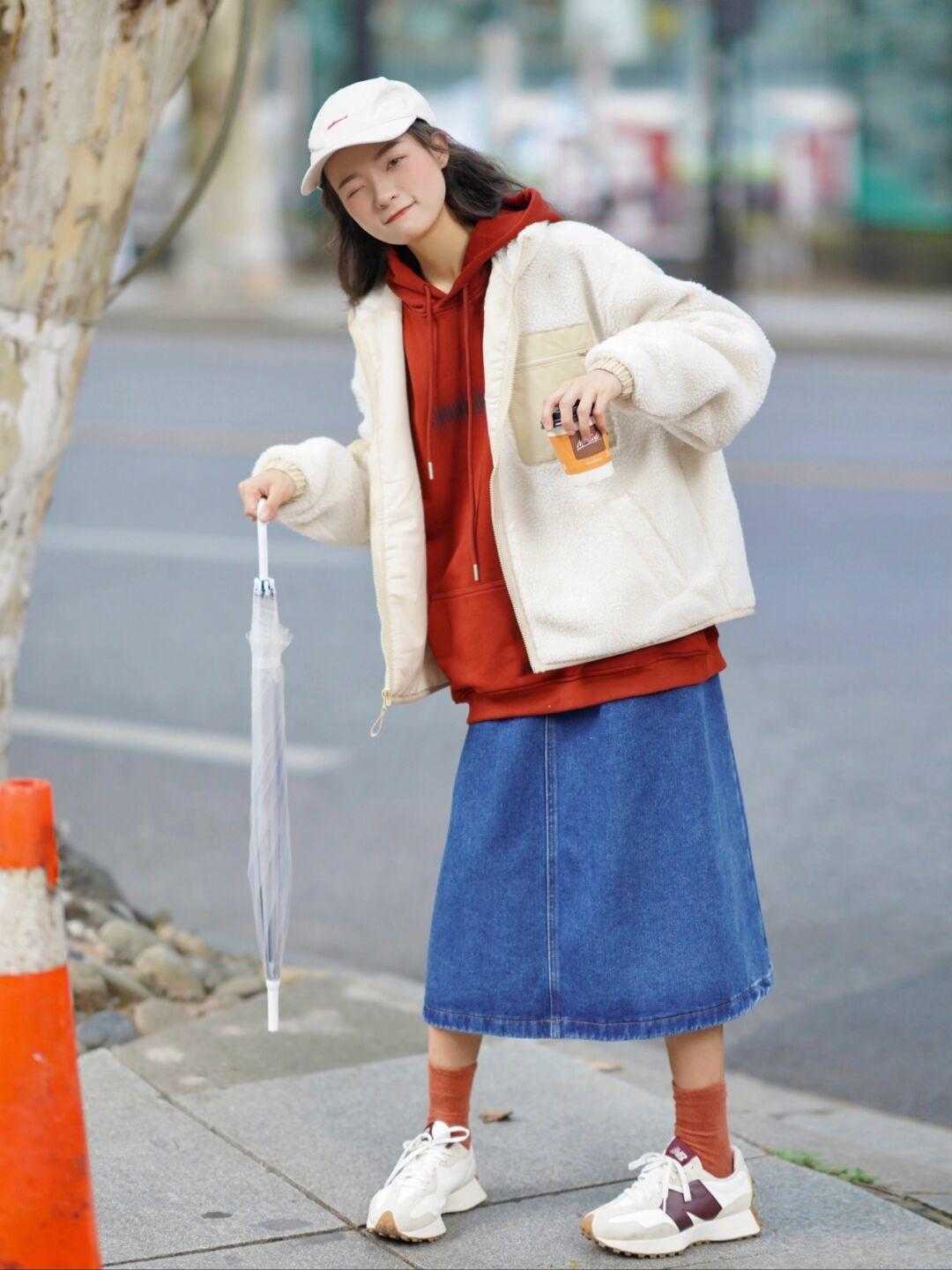 卫衣 时髦精们集合了！这三件能从小穿到大的单品，冬天保暖又洋气