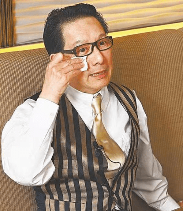 梅艳芳遗产风云,内衣500块底价拍卖,梅妈妈为争遗产住进廉租屋_梅爱芳