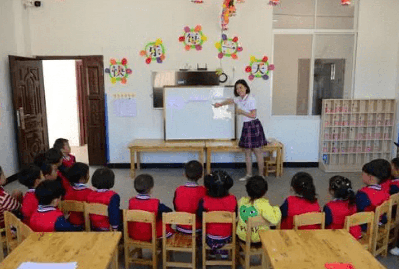 什么|上了小学才知道，公立幼儿园和私立幼儿园的差距，不是一星半点