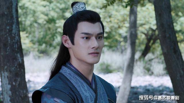 因为|《陈情令》开播近2年，主演们大红大火，小配角也已成当红爱豆！