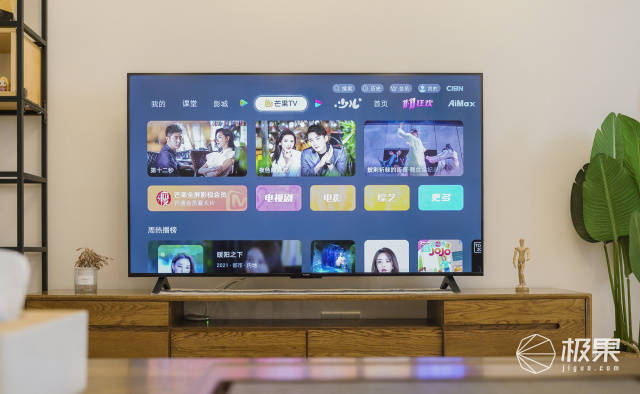 视觉秒开机无广告！荣耀智慧屏X2：神仙大屏解锁客厅新玩法