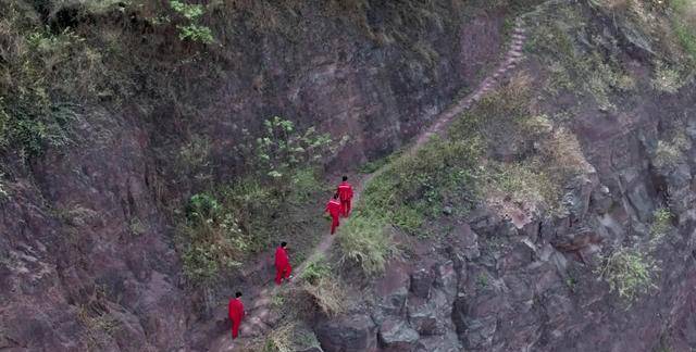 甘肃又火了 雍凉之地 发现4.15亿吨铁矿,外媒 中国缺啥来啥