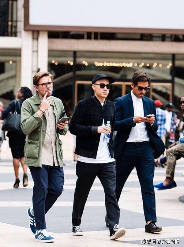卫衣 男人过了40岁，只穿沉稳的风格？这4款单品让造型时髦减龄