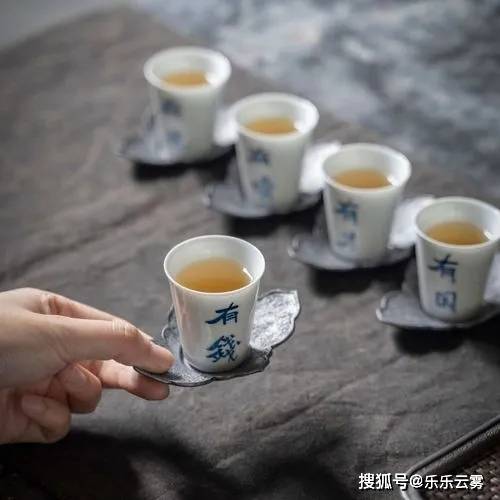 熟普|一天12个时辰，最适合喝茶的时间是……