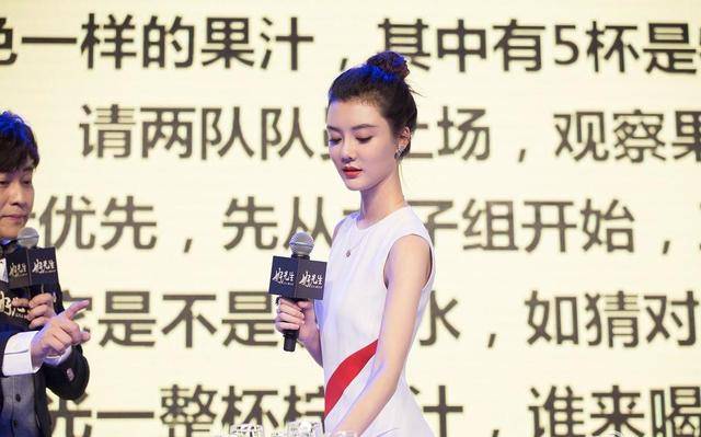 身材 有种“气质”叫车晓，白色连衣裙高级精致，简约穿搭难掩强大气场