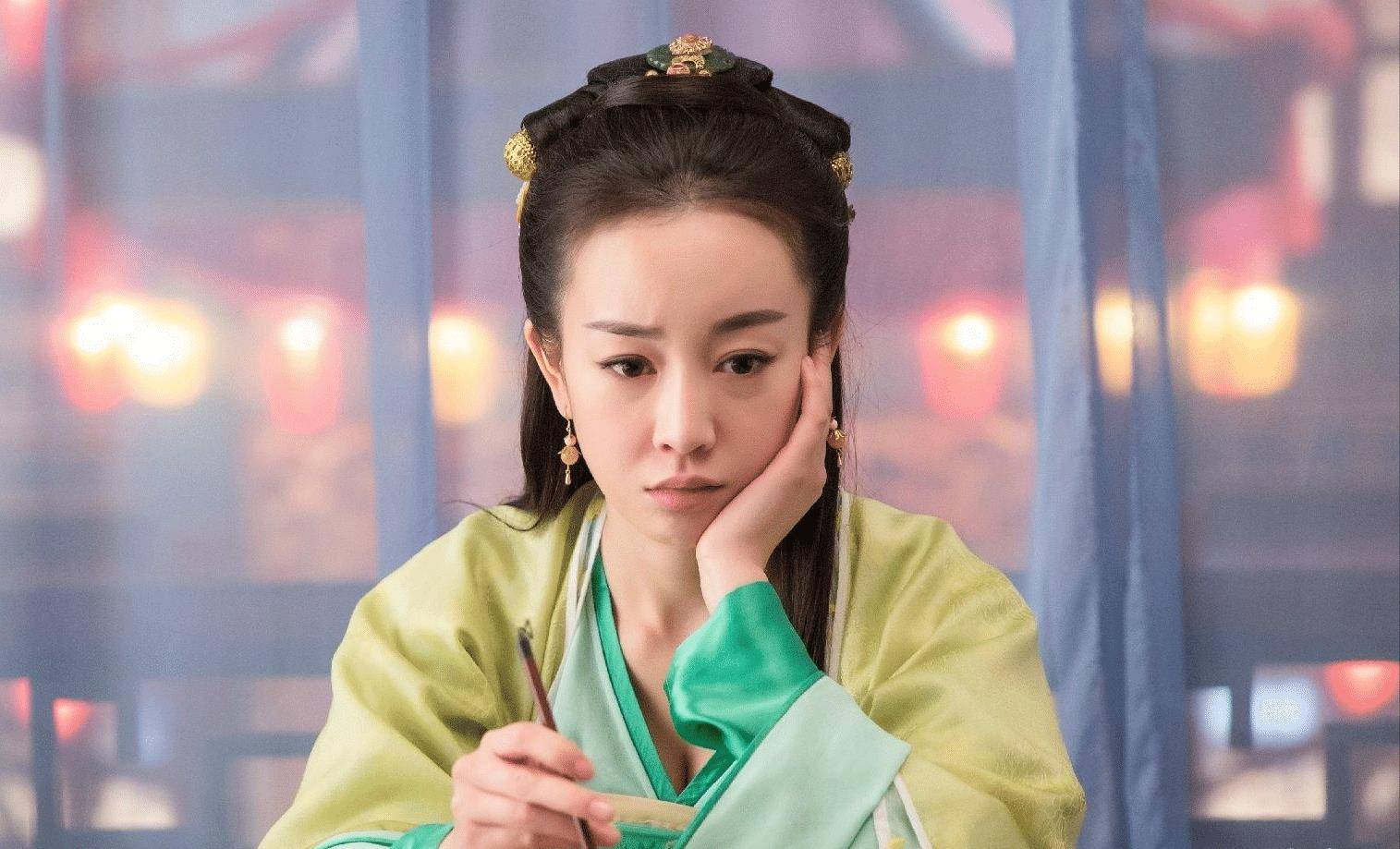 因为5位被质疑整容的女星，有人因此无戏可拍，有人被赞美出新高度