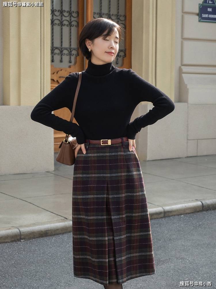 颜色 普通人怎样穿毛衣才显贵?时髦精的搭配分享来了,高级到骨子里