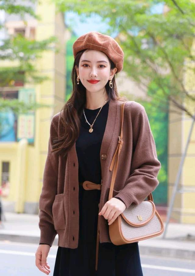 腰围 冬天怎么穿才显瘦？三个穿搭技巧，照着穿不会错