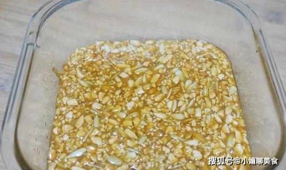 做法|小孩们最爱的小零食，香甜酥脆，做法简单，买袋白糖就能做