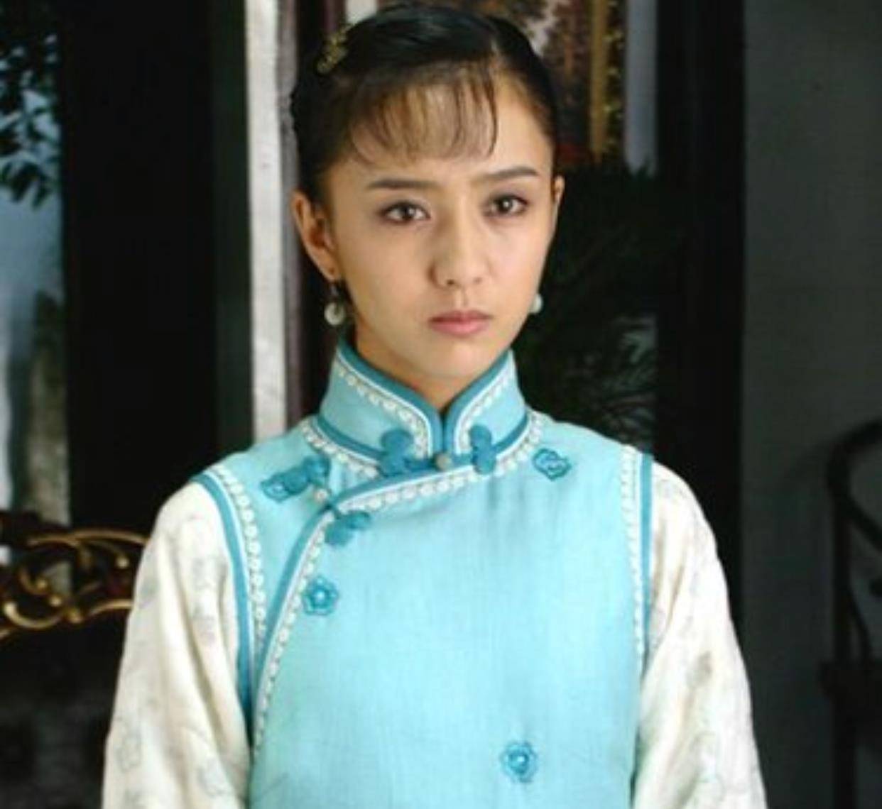 什么一脸苦相的佟丽娅，是从什么时候逆袭变美的？