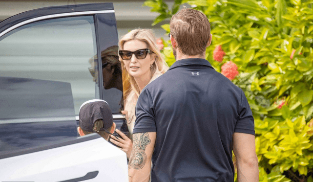 伊万 伊万卡带8岁儿子出街！穿500块平价衬衫裙亮相太节省，素颜也好看