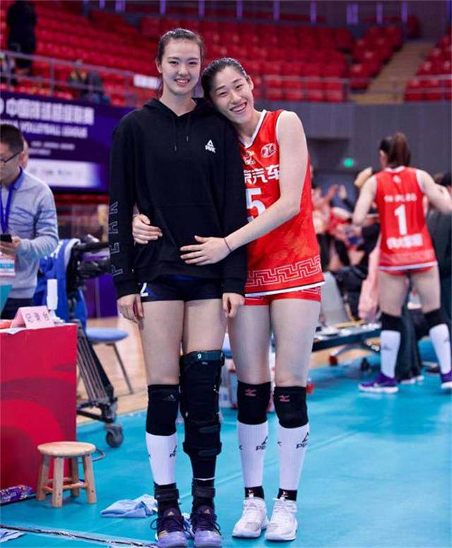 中国女排|恭喜中国女排！奥运冠军刘晓彤担任俱乐部助教，未来有望接班郎平
