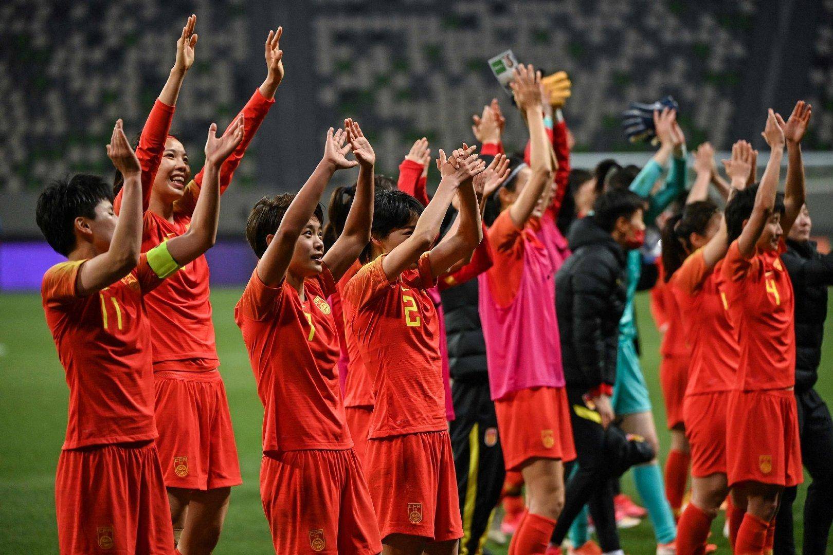 3-0大胜！中国女足U17爆发，5分钟2球打蒙劲旅，出征世界杯迎利好 - 哔哩哔哩