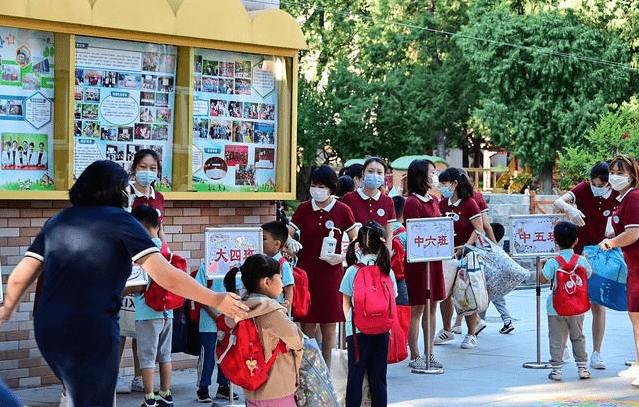 隐患|孩子从幼儿园回来，出现这3种情况看似是进步，实际暗藏隐患