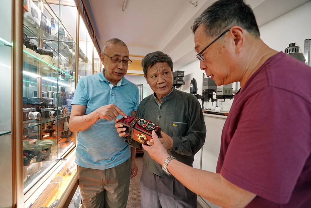 你家有海鸥双反相机吗？知道它的历史和现在能值多少钱吗