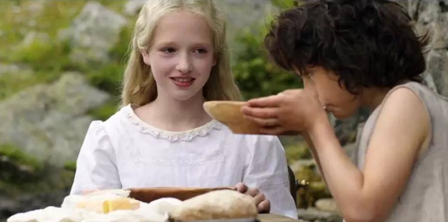 因为|治愈系电影《海蒂和爷爷》：漂亮的孤独公主，终于不再孤独