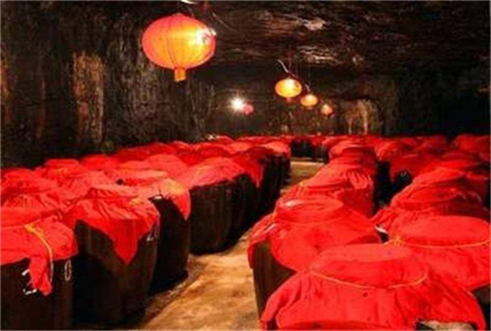 方法|酿瓶装葡萄酒是如何被酿造出来的？