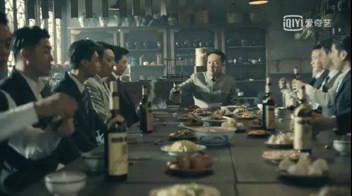 邦德|精英特工如何凸显不俗品位？除了穿衣，最离不开的是它…