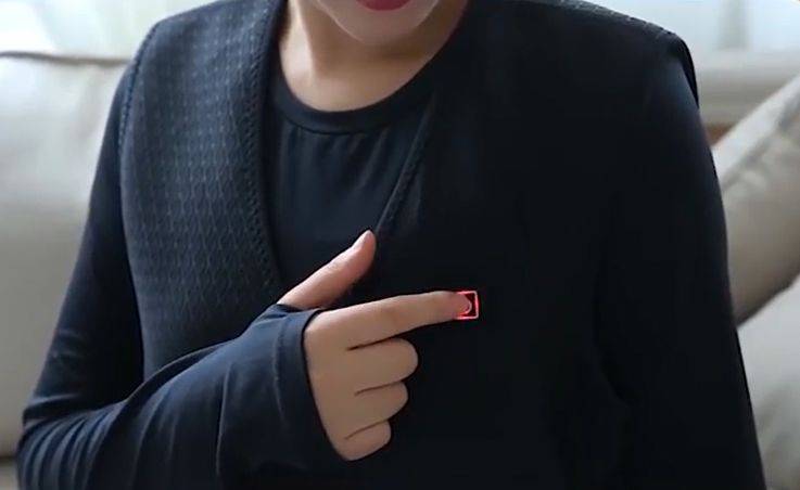 冬日 女人怕冷又想赶时髦，穿衣必备这“冬日三宝”，上了年纪也适合