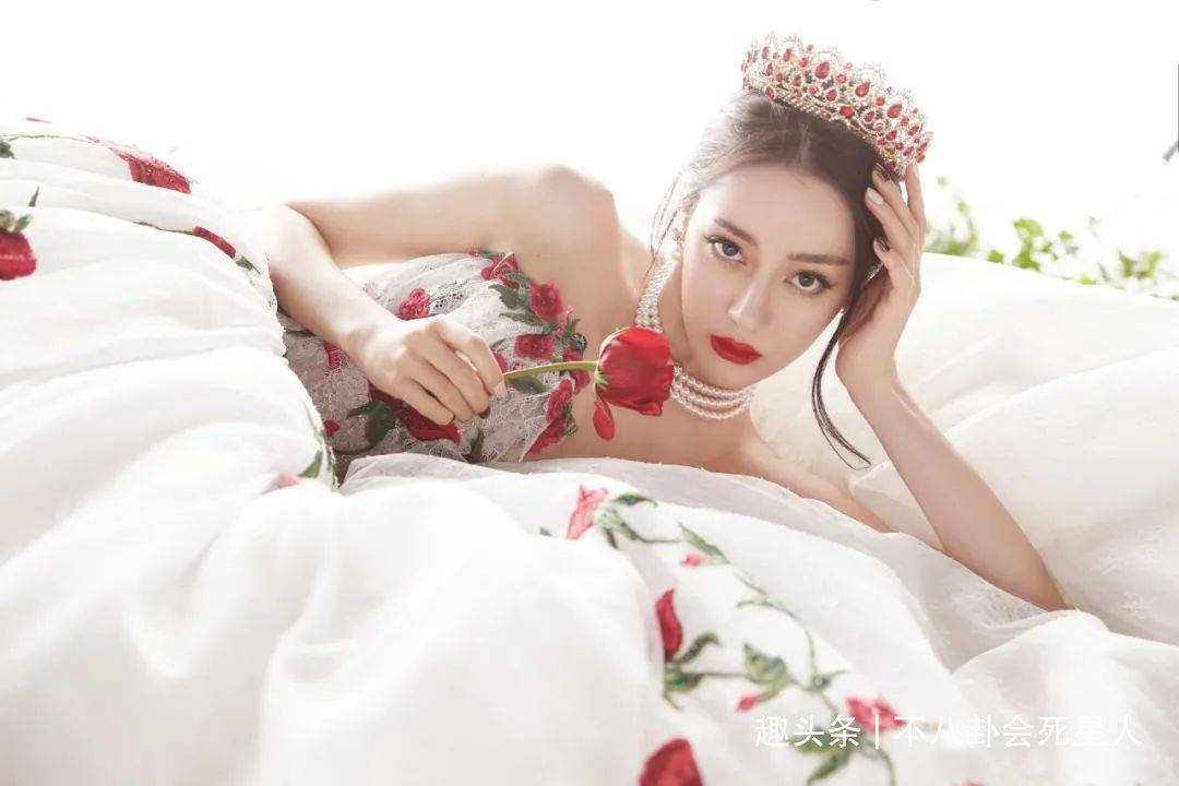 女神5位高颜值女神，一穿上古装就违和，远离古装是最正确的决定