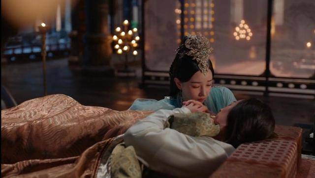 密码|停播2日获1.7亿,备受吐槽的斛珠夫人,是怎么抓住的“流量密码”!